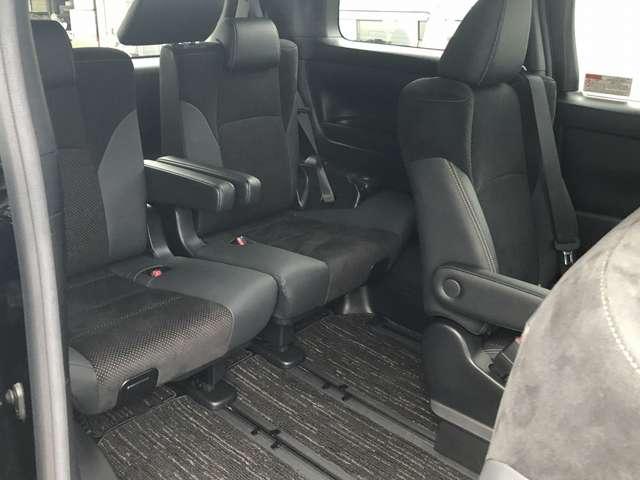 アルファード 2.5S タイプゴールド 後期 9型DAナビ BT・USB・カープレイ接続 Bカメラ セーフティセンス パワーゲート 3眼LEDオートライト&フォグ AC100V電源 1タッチWパワスラ 半革シート ウッドステア ETC2.0(69枚目)