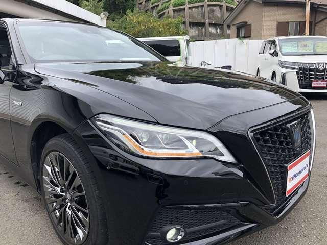 クラウンハイブリッド Ｇ－エグゼクティブ　Ｆｏｕｒ　メーカーナビ　プレミアムサウンド　電動ムーンルーフ　パノラミックビューモニタ　パーキングアシスト　デジタルミラー　ＡＣ１００Ｖ電源　ワイヤレス充電　セーフティＳ　温冷本革シート　３眼ＬＥＤ　ＥＴＣ（14枚目）