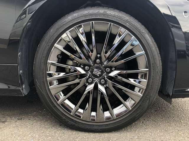 クラウンハイブリッド Ｇ－エグゼクティブ　Ｆｏｕｒ　メーカーナビ　プレミアムサウンド　電動ムーンルーフ　パノラミックビューモニタ　パーキングアシスト　デジタルミラー　ＡＣ１００Ｖ電源　ワイヤレス充電　セーフティＳ　温冷本革シート　３眼ＬＥＤ　ＥＴＣ（20枚目）