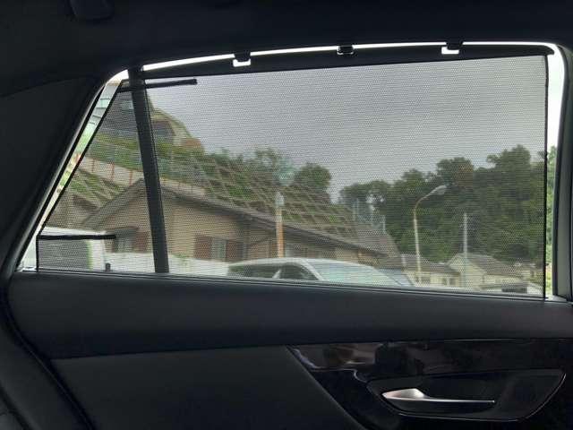 クラウンハイブリッド Ｇ－エグゼクティブ　Ｆｏｕｒ　メーカーナビ　プレミアムサウンド　電動ムーンルーフ　パノラミックビューモニタ　パーキングアシスト　デジタルミラー　ＡＣ１００Ｖ電源　ワイヤレス充電　セーフティＳ　温冷本革シート　３眼ＬＥＤ　ＥＴＣ（28枚目）