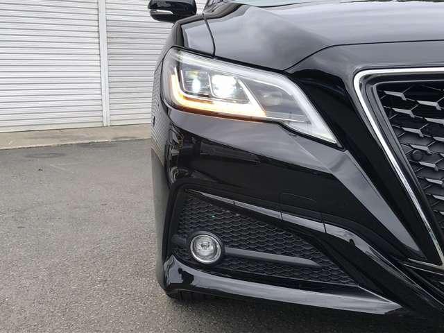 クラウンハイブリッド Ｇ－エグゼクティブ　Ｆｏｕｒ　メーカーナビ　プレミアムサウンド　電動ムーンルーフ　パノラミックビューモニタ　パーキングアシスト　デジタルミラー　ＡＣ１００Ｖ電源　ワイヤレス充電　セーフティＳ　温冷本革シート　３眼ＬＥＤ　ＥＴＣ（51枚目）