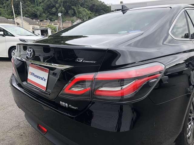 クラウンハイブリッド Ｇ－エグゼクティブ　Ｆｏｕｒ　メーカーナビ　プレミアムサウンド　電動ムーンルーフ　パノラミックビューモニタ　パーキングアシスト　デジタルミラー　ＡＣ１００Ｖ電源　ワイヤレス充電　セーフティＳ　温冷本革シート　３眼ＬＥＤ　ＥＴＣ（57枚目）