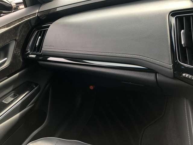 クラウンハイブリッド Ｇ－エグゼクティブ　Ｆｏｕｒ　メーカーナビ　プレミアムサウンド　電動ムーンルーフ　パノラミックビューモニタ　パーキングアシスト　デジタルミラー　ＡＣ１００Ｖ電源　ワイヤレス充電　セーフティＳ　温冷本革シート　３眼ＬＥＤ　ＥＴＣ（76枚目）