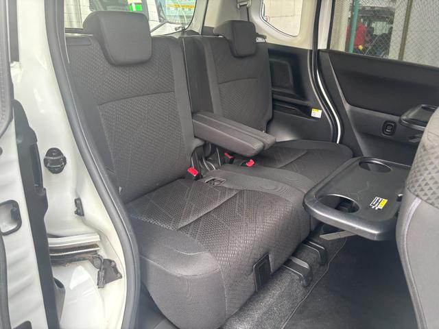 ソリオバンディット ハイブリッドＭＶ　後期　メーカーナビ　Ｂｌｕｅｔｏｏｔｈ　全方位カメラ　１タッチＷパワスラ　ＬＥＤオートライト＆フォグ　シートヒーター　パドルシフト　ステアスイッチ　ＤＣＢＳ　パーキングセンサー　１５インチＡＷ　禁煙（46枚目）