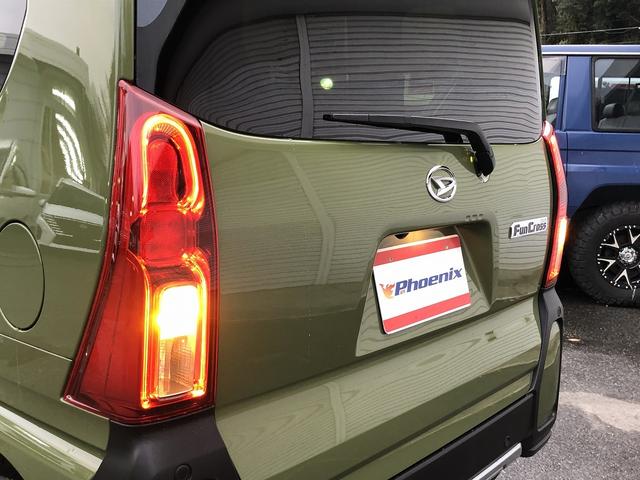 タント ファンクロス 9インチDPA BT・USB・カープレイ・HDMI接続 Bカメ スマアシ 1タッチWパワスラ LEDオートライト&フォグ シートヒーター ルーフレール 衝突回避支援 前後誤発進抑制 先行車発進お知らせ(20枚目)