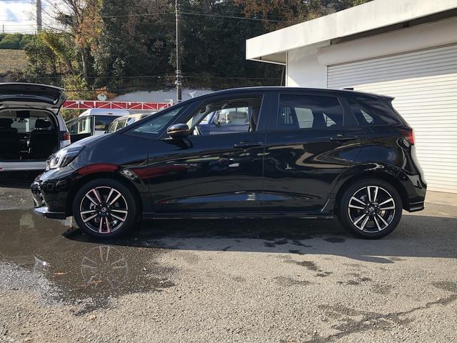 フィット ｅ：ＨＥＶ　ＲＳ　ホンダセンシング　衝突軽減　９型ワイドナビ　ＢＴ　カープレイ　Ｂカメ　Ｐソナー　前後ドラレコ　ステアＳＷ　パドルシフト　ＬＥＤオートライト　ＬＫＡＳ　ＡＣＣ　誤発進抑制　オートハイビーム　ＥＴＣ２．０（10枚目）