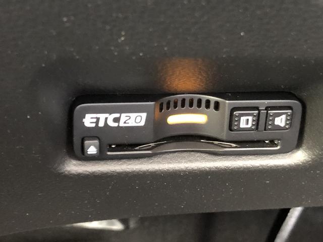 フィット ｅ：ＨＥＶ　ＲＳ　ホンダセンシング　衝突軽減　９型ワイドナビ　ＢＴ　カープレイ　Ｂカメ　Ｐソナー　前後ドラレコ　ステアＳＷ　パドルシフト　ＬＥＤオートライト　ＬＫＡＳ　ＡＣＣ　誤発進抑制　オートハイビーム　ＥＴＣ２．０（29枚目）