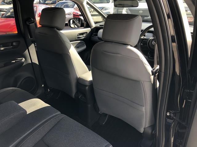 フィット ｅ：ＨＥＶ　ＲＳ　ホンダセンシング　衝突軽減　９型ワイドナビ　ＢＴ　カープレイ　Ｂカメ　Ｐソナー　前後ドラレコ　ステアＳＷ　パドルシフト　ＬＥＤオートライト　ＬＫＡＳ　ＡＣＣ　誤発進抑制　オートハイビーム　ＥＴＣ２．０（56枚目）