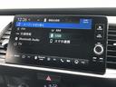 ｅ：ＨＥＶ　ＲＳ　ホンダセンシング　衝突軽減　９型ワイドナビ　ＢＴ　カープレイ　Ｂカメ　Ｐソナー　前後ドラレコ　ステアＳＷ　パドルシフト　ＬＥＤオートライト　ＬＫＡＳ　ＡＣＣ　誤発進抑制　オートハイビーム　ＥＴＣ２．０（31枚目）