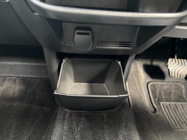 デイズ ハイウェイスター　Ｇターボプロパイロットエディション　・禁煙車・純正９型ナビ・フルセグ・Ｂｌｕｅｔｏｏｔｈ・ＤＶＤ・全方位Ｍ・ステアリモコン・エマージェンシーブレーキ・追従クルコン・車線逸脱支援・ソナー・タイヤアングルガイド・Ｆフォグ・オートライト（41枚目）