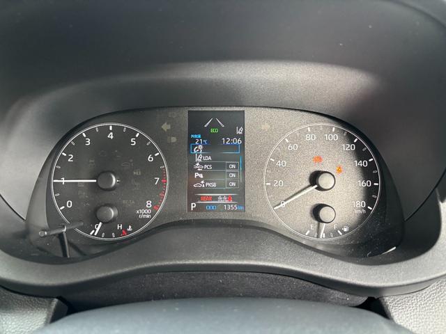 ヤリス Ｘ　ワンオーナー・禁煙車・走行１３００キロ・純正ナビ・Ｂｌｕｅｔｏｏｔｈ・ステアリモコン・バックカメラ・ＥＴＣ・ドラレコ・ブレーキサポート・ソナー・標識認識・オートライト・ハイビーム・保証書（17枚目）