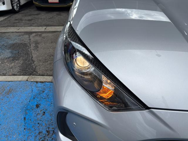 ヤリス Ｘ　ワンオーナー・禁煙車・走行１３００キロ・純正ナビ・Ｂｌｕｅｔｏｏｔｈ・ステアリモコン・バックカメラ・ＥＴＣ・ドラレコ・ブレーキサポート・ソナー・標識認識・オートライト・ハイビーム・保証書（68枚目）