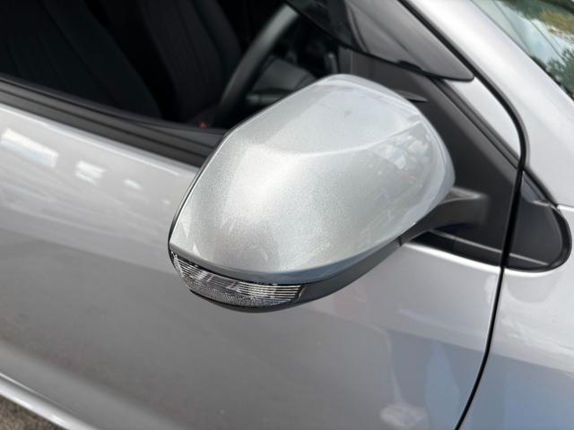 ヤリス Ｘ　ワンオーナー・禁煙車・走行１３００キロ・純正ナビ・Ｂｌｕｅｔｏｏｔｈ・ステアリモコン・バックカメラ・ＥＴＣ・ドラレコ・ブレーキサポート・ソナー・標識認識・オートライト・ハイビーム・保証書（70枚目）