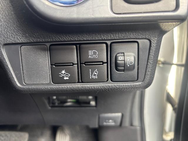 カローラアクシオ ハイブリッド EX ・禁煙車・純正ナビ・Bluetooth・バックカメラ・ETC・トヨタセーフティセンス・ブレーキサポート・車線逸脱警報・先行車発進お知らせ・ソナー・プッシュスタート・スマートキー(24枚目)