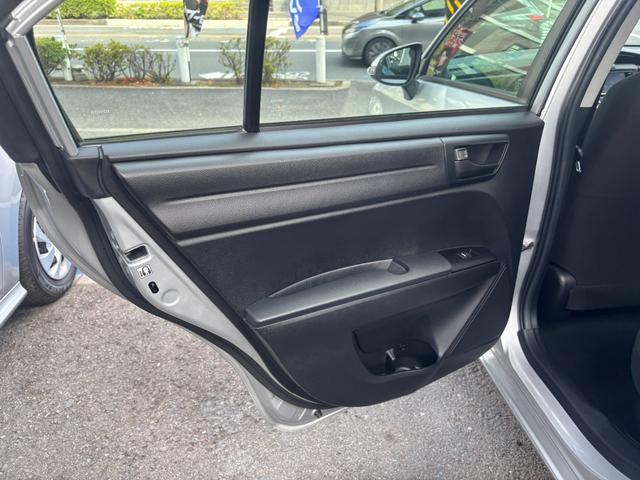 カローラアクシオ ハイブリッド EX ・禁煙車・純正ナビ・Bluetooth・バックカメラ・ETC・トヨタセーフティセンス・ブレーキサポート・車線逸脱警報・先行車発進お知らせ・ソナー・プッシュスタート・スマートキー(47枚目)