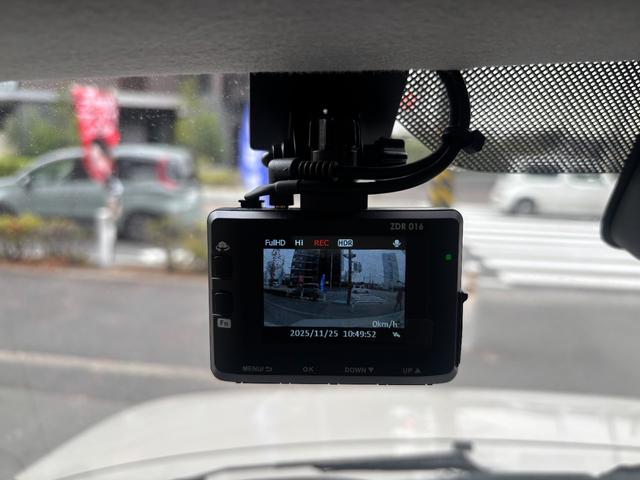 アルトラパン L 禁煙車・KENWOOD7インチナビ・Bluetooth・バックカメラ・SMARTUSEN・衝突軽減ブレーキ・車線逸脱警報・ソナー・前席シートヒーター・前後ドラレコ・オートライト・オートハイビーム(5枚目)