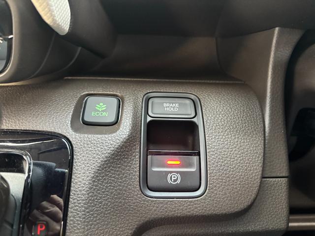 N-WGN Lホンダセンシング ・禁煙車・純正ディスプレイオーディオ・Bluetooth・バックカメラ・ホンダセンシング・緊急ブレーキ・追従クルコン・車線逸脱支援・標識認識・先行車発進・LEDライト・オートハイビーム・スマートキー(26枚目)