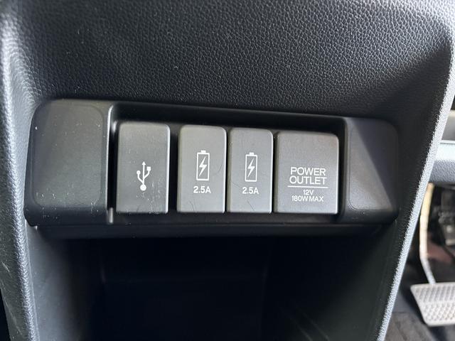 Ｎ－ＯＮＥ プレミアム　・禁煙車・純正ナビ・Ｂｌｕｅｔｏｏｔｈ・バックカメラ・ＥＴＣ・ドラレコ・クルコン・衝突軽減ブレーキ・誤発進抑制・オートライト・チップアップシート・ハーフレザーシート・スマートキー・プッシュスタート（29枚目）