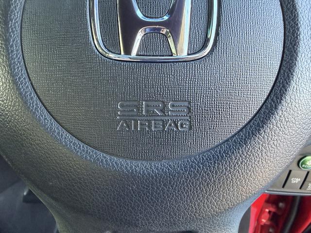 Ｎ－ＯＮＥ プレミアム　・禁煙車・純正ナビ・Ｂｌｕｅｔｏｏｔｈ・バックカメラ・ＥＴＣ・ドラレコ・クルコン・衝突軽減ブレーキ・誤発進抑制・オートライト・チップアップシート・ハーフレザーシート・スマートキー・プッシュスタート（32枚目）