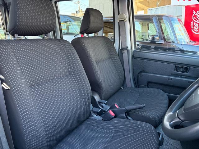 ピクシスバン クルーズ SAIII 修復歴無し・純正ナビ・バックカメラ・ブルートゥース・ETC・衝突軽減ブレーキ・レーンアシスト・クリアランスソナー・オーバーヘッド・コンソール・オートライト・オートハイビーム・キーレス・4速AT(6枚目)