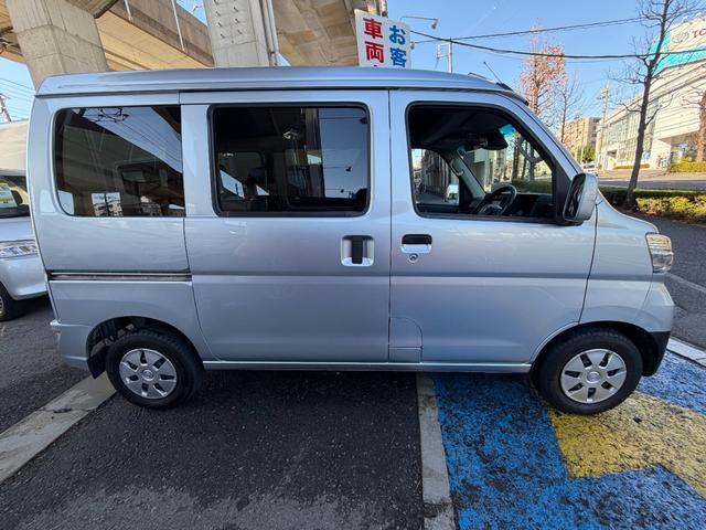 ピクシスバン クルーズ SAIII 修復歴無し・純正ナビ・バックカメラ・ブルートゥース・ETC・衝突軽減ブレーキ・レーンアシスト・クリアランスソナー・オーバーヘッド・コンソール・オートライト・オートハイビーム・キーレス・4速AT(11枚目)