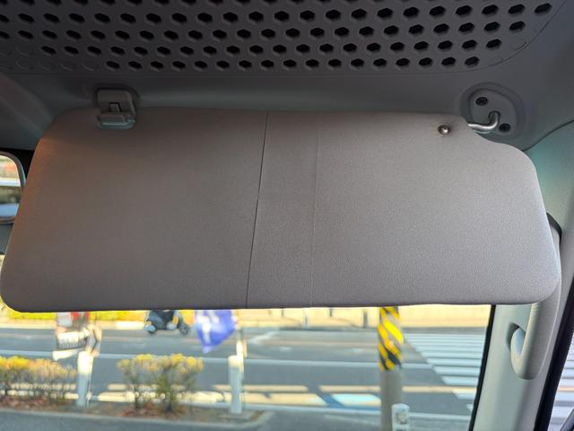 ピクシスバン クルーズ SAIII 修復歴無し・純正ナビ・バックカメラ・ブルートゥース・ETC・衝突軽減ブレーキ・レーンアシスト・クリアランスソナー・オーバーヘッド・コンソール・オートライト・オートハイビーム・キーレス・4速AT(31枚目)