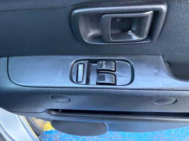 ピクシスバン クルーズ SAIII 修復歴無し・純正ナビ・バックカメラ・ブルートゥース・ETC・衝突軽減ブレーキ・レーンアシスト・クリアランスソナー・オーバーヘッド・コンソール・オートライト・オートハイビーム・キーレス・4速AT(35枚目)