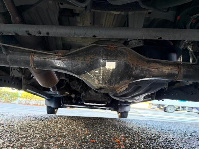 ピクシスバン クルーズ SAIII 修復歴無し・純正ナビ・バックカメラ・ブルートゥース・ETC・衝突軽減ブレーキ・レーンアシスト・クリアランスソナー・オーバーヘッド・コンソール・オートライト・オートハイビーム・キーレス・4速AT(64枚目)