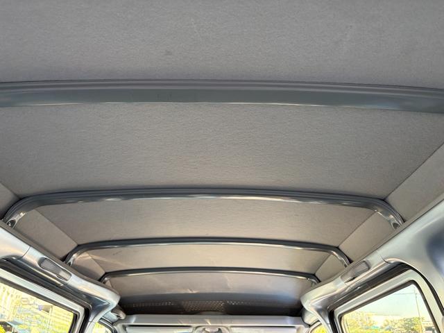 ピクシスバン クルーズ　ＳＡＩＩＩ　修復歴無し・禁煙車・純正７インチナビ・Ｂｌｕｅｔｏｏｔｈ・バックカメラ・衝突軽減ブレーキ・誤発進抑制機能・先行車発進・オートライト・オートハイビーム・ＥＴＣ・オーバーヘッドシェルフ（52枚目）