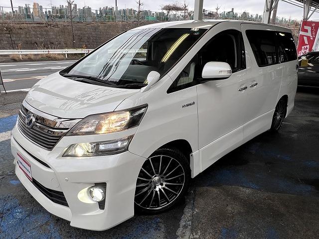 ＺＲ　修復歴無し・禁煙車・８型ナビＴＶ・１０型後席モニター・両側パワースライドドア・パワーバックドア・１９アルミ・純正エアロ・ＥＴＣ・スマートキー・プッシュスタート・ローダウン・７人乗り(9枚目)