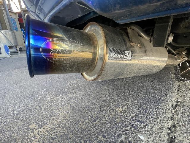 インプレッサ WRXタイプRA リミテッド 修復歴無し・特別仕様車・1000台限定車・シリアルNO803・純正エアロ・大型リアスポ・16アルミ・専用555シート・ETC・柿本改マフラー・ブリッツ車高調・タイミングベルト交換済み(5枚目)
