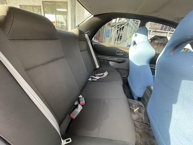 インプレッサ WRXタイプRA リミテッド 修復歴無し・特別仕様車・1000台限定車・シリアルNO803・純正エアロ・大型リアスポ・16アルミ・専用555シート・ETC・柿本改マフラー・ブリッツ車高調・タイミングベルト交換済み(71枚目)