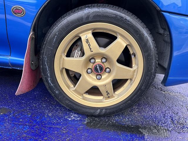 インプレッサ ＷＲＸ　ＲＡ　ＳＴｉバージョンＩＶ　Ｖ　ＬＴＤ　修復歴無し・純正５速ＭＴ・タイベル交換済み・ブリッツ車高調・スピードライン１６アルミ・フジツボマフラー・ルーフベンチレーター・ＳＴＩマッドフラップ・ＳＴＩタワーバー・ＳＴＩセミバケ・社外キーレス・（50枚目）