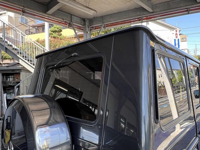 Ｇクラス Ｇ３２０　ロング　修復歴無し・ディーラー車・左ハンドル・黒革シート・ムーンルーフ・ナビ・バックカメラ・ＡＭＧ１９アルミ・ＡＭＧサイドマフラー・ＬＥＤライト・ＥＴＣ・ドラレコ・キーレス（51枚目）