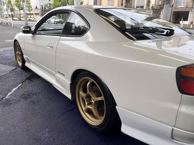 シルビア スペックＲ　ワンオーナー・禁煙車・６速ＭＴ・ＩＭＰＵＬアルミ・車高調・ＶＥＲＴＥＸフロントエアロ・エアロＦＳＲ・ＨＩＤライト・レカロ・ＡＰＥＸＩエアクリ・外マフラー・ＥＴＣ・ＵＳＢ・スリットローター・Ｆタワーバー（43枚目）