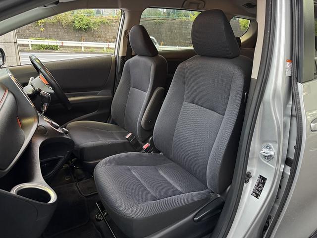 シエンタ ハイブリッドＧ　修復歴無し・禁煙車・ワンオーナー車・ナビ・フルセグ・ＢＴ・ＡＵＸ・ＥＴＣ・バックカメラ・ドラレコ・両側パワスラ・シートヒーター・スマートキー・プッシュスタート・（78枚目）