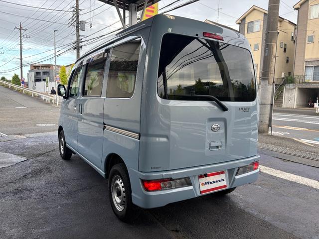 ハイゼットカーゴ ＤＸ　ＳＡＩＩＩ　修復歴無・禁煙車・ワンオーナー・キーレス・ナビＴＶ・バックモニタ・オーバーヘッドコンソール・ドライブレコーダ・ＤＶＤ再生・ＥＴＣ・ドアバイザー・フロアマット・ＬＥＤオートライト・スマートアシストＩＩＩ（8枚目）