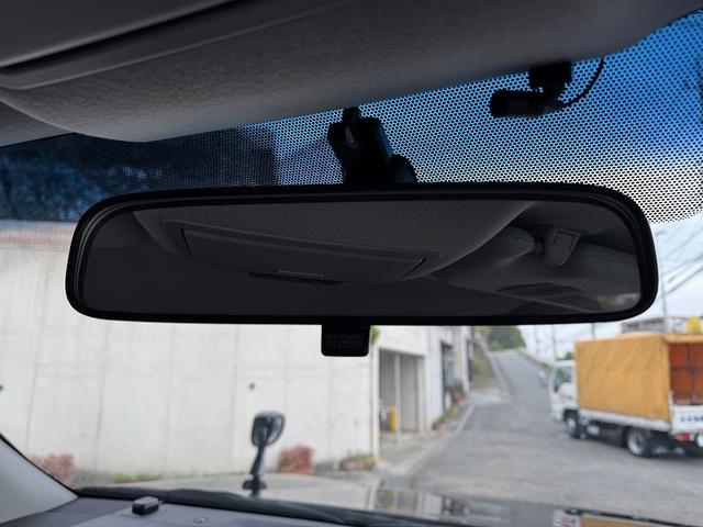 ランドクルーザープラド ＴＸ　ユーザー買取車両・７人乗り・ルーフレール・ＪＡＯＳ２０アルミ・２７５／５５／２０マッドタイヤ・リフトアップ・外クラシックグリル・サイドステップ・バンパーガード・サンルーフ・バックモニター・ナビＴＶ（38枚目）