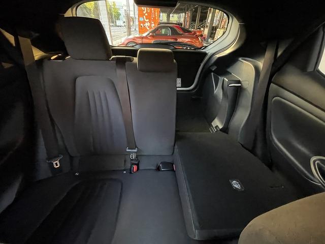 ヤリス Ｘ　禁煙車・純正ナビ・ＢＴ・バックカメラ・トヨタセーフティセンス・レーンアシスト・ＥＴＣ・クリアランスソナー・スマートキー・プッシュスタート・オートリトラミラー・（58枚目）