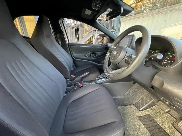 ヤリス Ｘ　禁煙車・純正ナビ・ＢＴ・バックカメラ・トヨタセーフティセンス・レーンアシスト・ＥＴＣ・クリアランスソナー・スマートキー・プッシュスタート・オートリトラミラー・（70枚目）