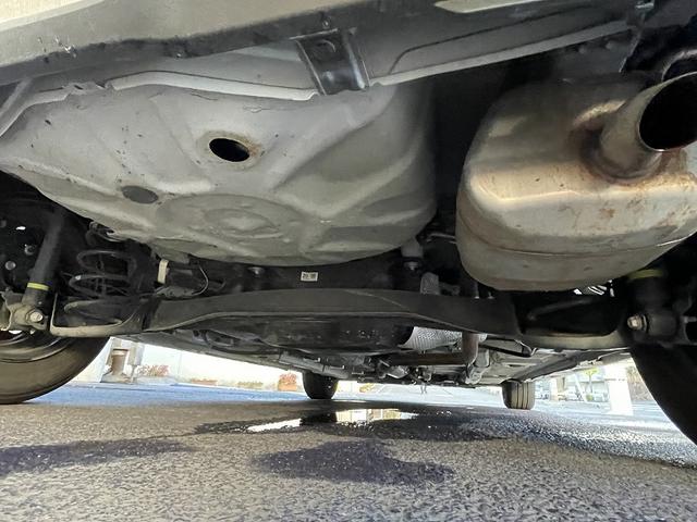 ヤリス Ｘ　禁煙車・純正ナビ・ＢＴ・バックカメラ・トヨタセーフティセンス・レーンアシスト・ＥＴＣ・クリアランスソナー・スマートキー・プッシュスタート・オートリトラミラー・（77枚目）