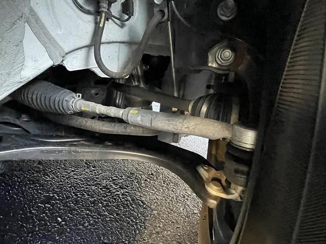 ヤリス Ｘ　禁煙車・純正ナビ・ＢＴ・バックカメラ・トヨタセーフティセンス・レーンアシスト・ＥＴＣ・クリアランスソナー・スマートキー・プッシュスタート・オートリトラミラー・（80枚目）