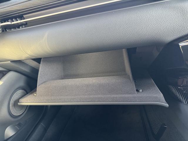 スープラ ＲＺ　修復歴無し・禁煙車・６速ＭＴ・直６ターボ・専用赤キャリパー・純正鍛造１９インチアルミ・純正フルエアロ・パワーシート・シートヒーター・スープラコネクト対応８．８型ナビ・ＴＶ・バックカメラ・クルコン・（36枚目）