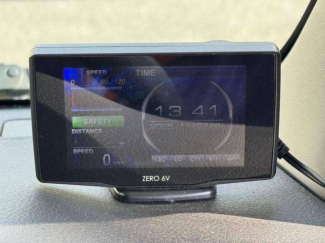 NV350キャラバンバン ロングプレミアムGX 修復歴無し・禁煙車・ナビ・バックカメラ・BT・CD・DVD・ETC・ドラレコ・リアエアコン・ベッドキット・フルフラットシート・両側スライドドア・HIDライト・スマートキー・プッシュスタート・(39枚目)