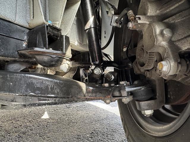 NV350キャラバンバン ロングプレミアムGX 修復歴無し・禁煙車・ナビ・バックカメラ・BT・CD・DVD・ETC・ドラレコ・リアエアコン・ベッドキット・フルフラットシート・両側スライドドア・HIDライト・スマートキー・プッシュスタート・(58枚目)