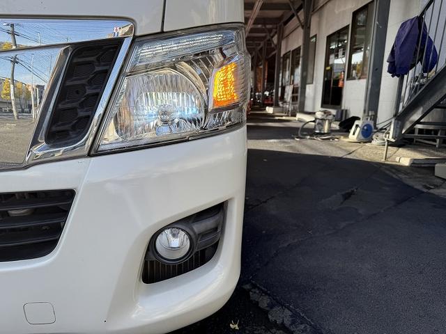 NV350キャラバンバン ロングプレミアムGX 修復歴無し・禁煙車・ナビ・バックカメラ・BT・CD・DVD・ETC・ドラレコ・リアエアコン・ベッドキット・フルフラットシート・両側スライドドア・HIDライト・スマートキー・プッシュスタート・(63枚目)