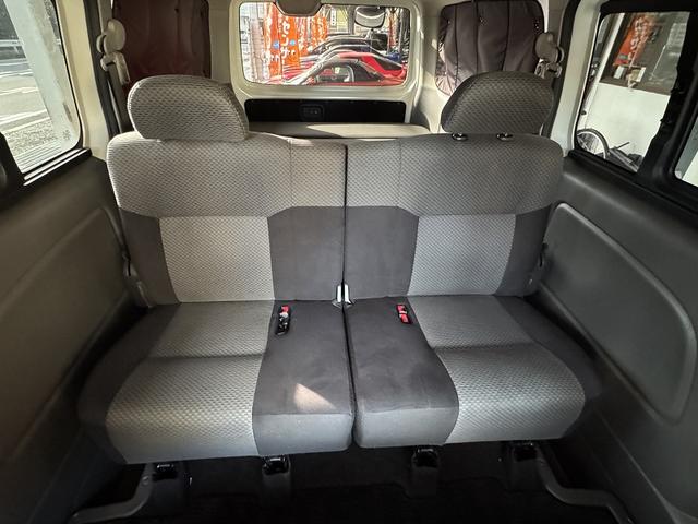 NV350キャラバンバン ロングプレミアムGX 修復歴無し・禁煙車・ナビ・バックカメラ・BT・CD・DVD・ETC・ドラレコ・リアエアコン・ベッドキット・フルフラットシート・両側スライドドア・HIDライト・スマートキー・プッシュスタート・(68枚目)