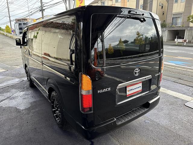 ハイエースバン スーパーGL ダークプライムII 11型ナビTV・全方位モニタ・BT・HDMI・外LEDテール・ハーモフレック足・スマートキー・黒ハーフレザーシート・ウッドコンビハンドル・WEDSアルミ・オールテレーンタイヤ・前後ドラレコ・ETC(18枚目)