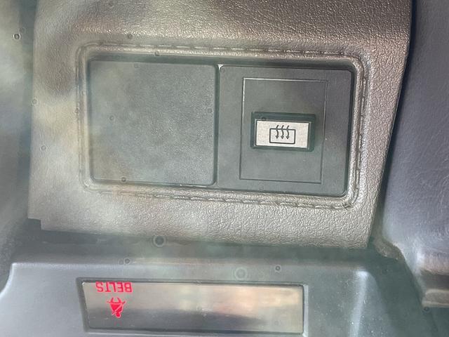 マークIIワゴン LGグランデエディション 修復歴無し・タイミングベルト交換済み(シール有り)・純正14アルミ・ルーフレール・オートライト・フォグ・電格ミラー・直6エンジン・ウッドパネル(33枚目)