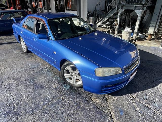 スカイライン ＧＴ　修復歴無し・純正５速ＭＴ車・純正ベイサイドブルー・タイミングベルト交換済み（２０２３．１０．１１．２０２８２６ｋｍ時）・ＭＯＭＯステアリング・柿本改マフラー・ＥＴＣ・（11枚目）